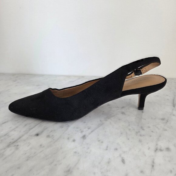 Banana Republic Kitten Heel Black Suede Slingbacks - Picture 7 of 9